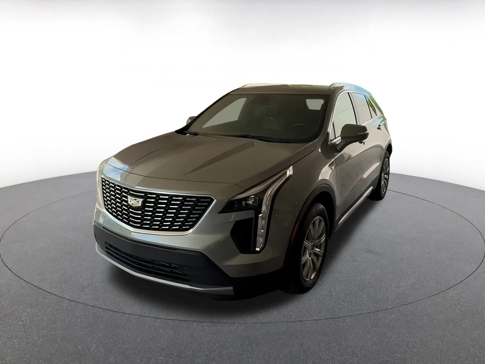 Thumbnail: 2023 Cadillac XT4 - 7