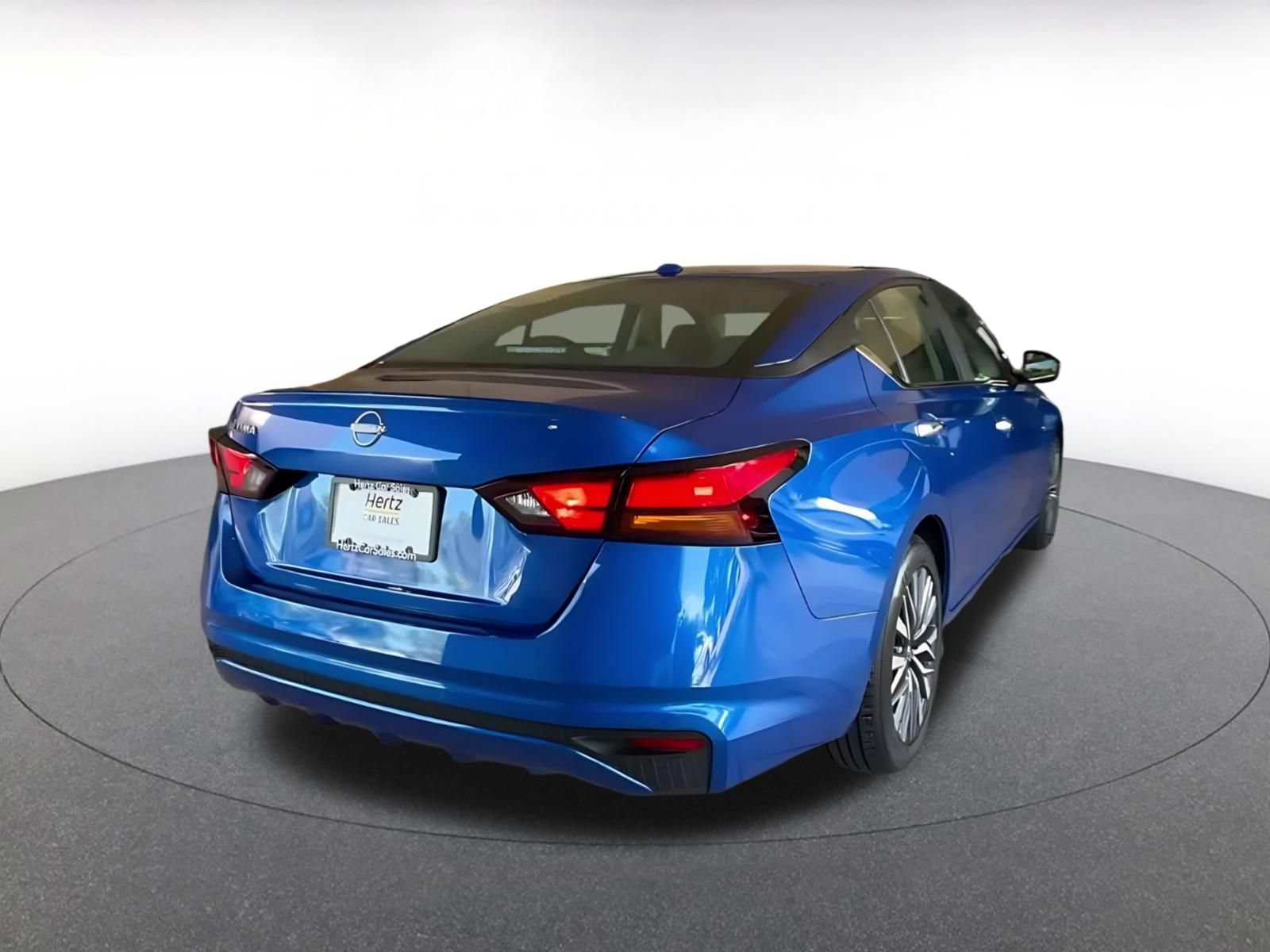 Thumbnail: 2025 Nissan Altima - 12