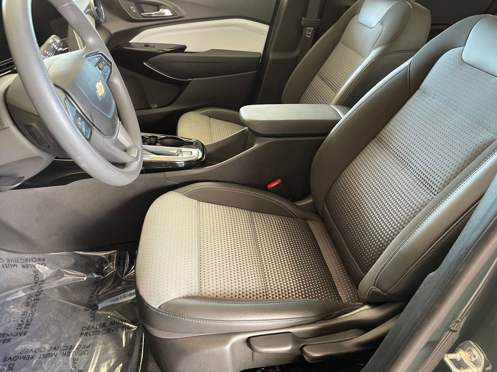 Thumbnail: 2025 Chevrolet Trax - 25