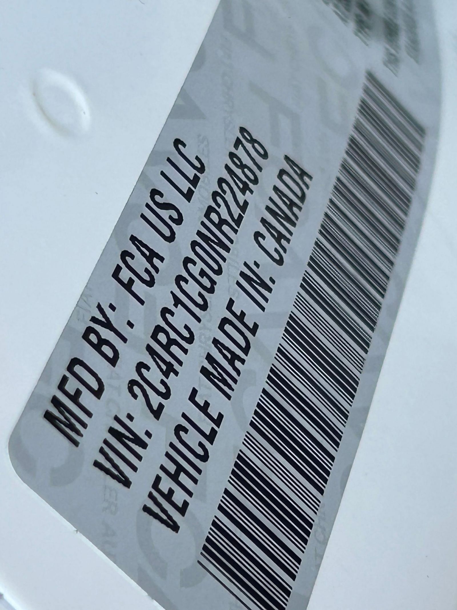 Thumbnail: 2022 Chrysler Voyager - 10