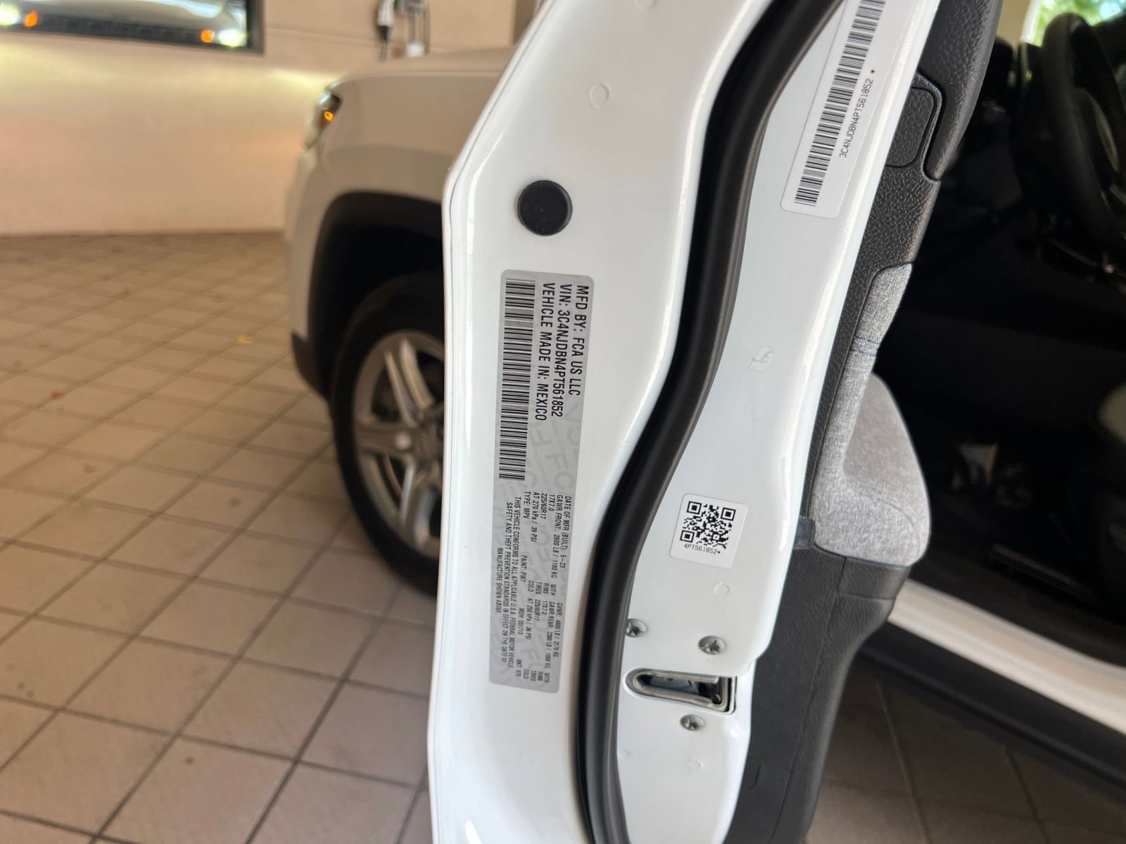 Thumbnail: 2023 Jeep Compass - 22