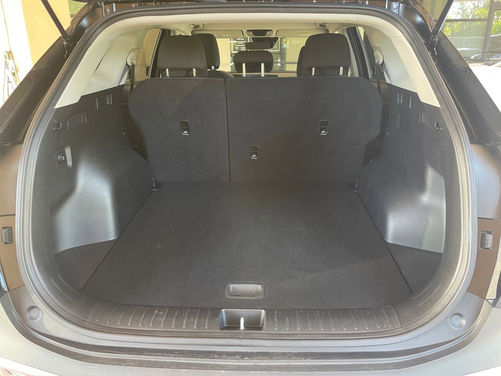 Thumbnail: 2025 Kia Sportage - 31