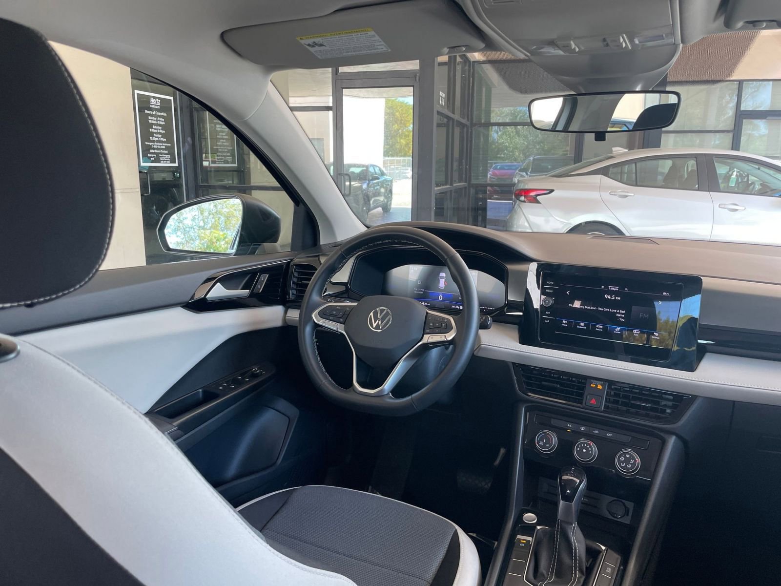 Thumbnail: 2025 Volkswagen Taos - 30