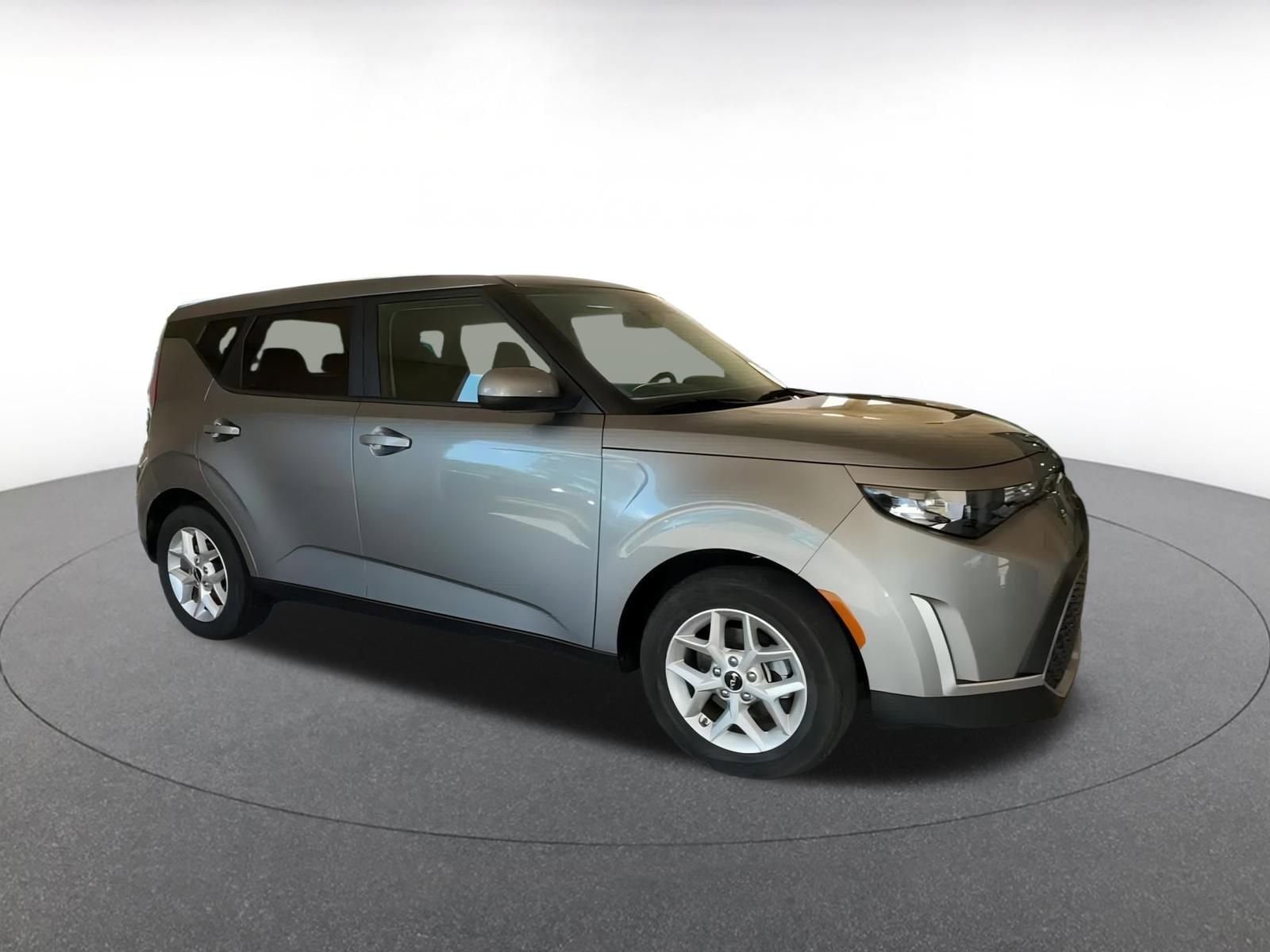 Thumbnail: 2025 Kia Soul - 2