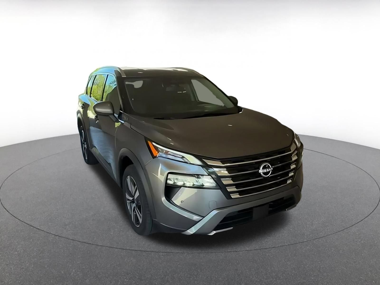 Thumbnail: 2026 Nissan Rogue - 3