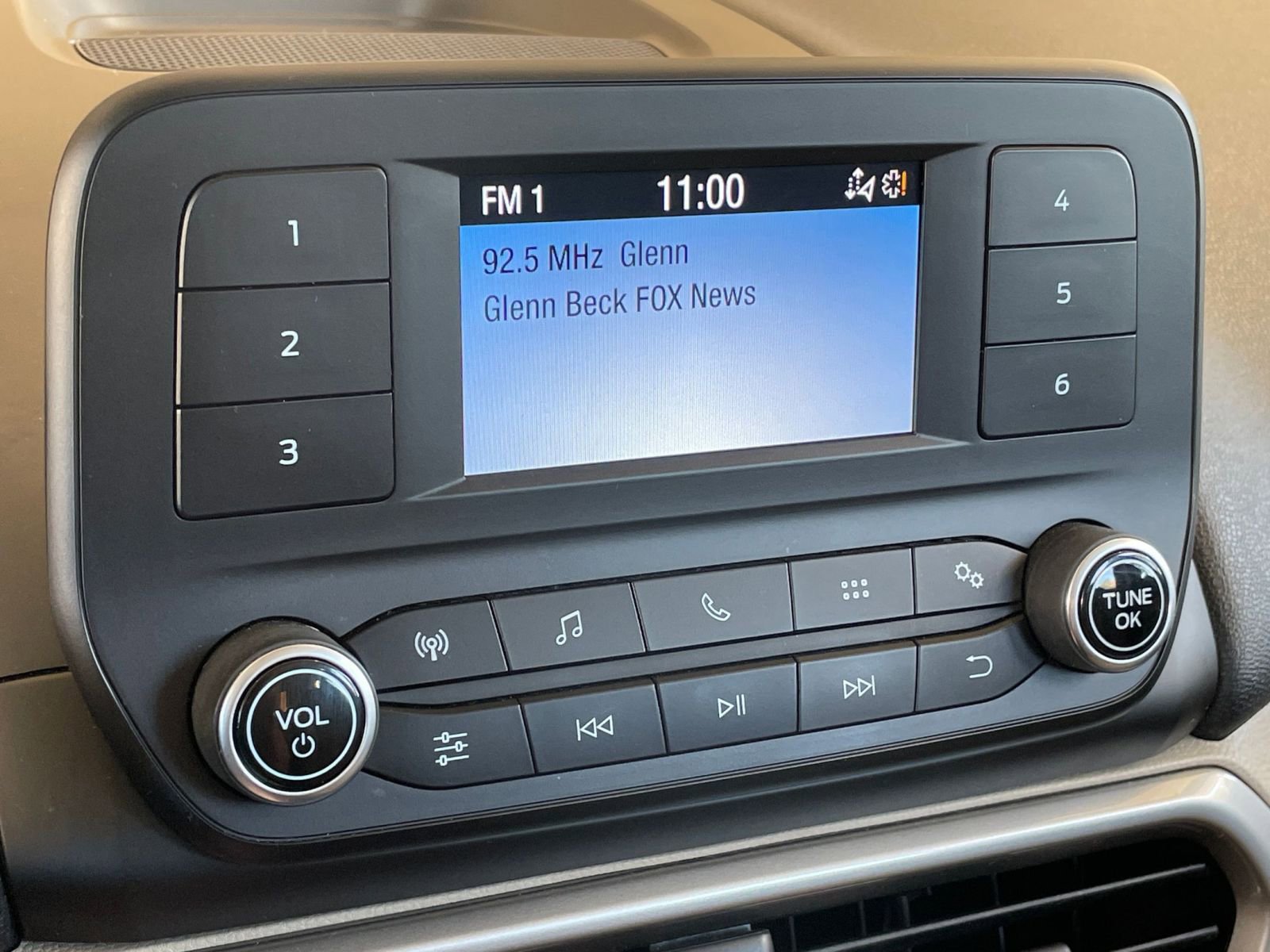 Thumbnail: 2021 Ford EcoSport - 20