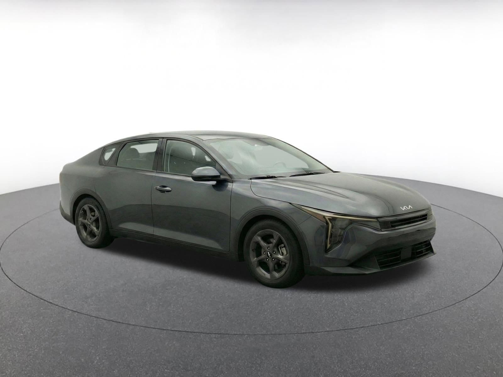 Thumbnail: 2025 Kia K4 - 1