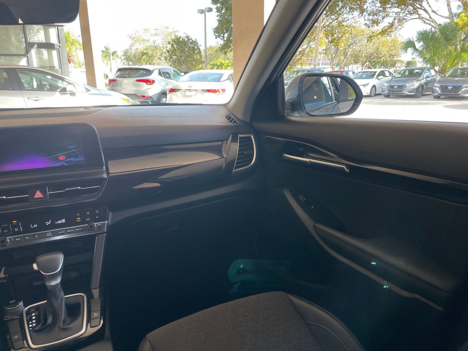 Thumbnail: 2025 Kia Seltos - 31