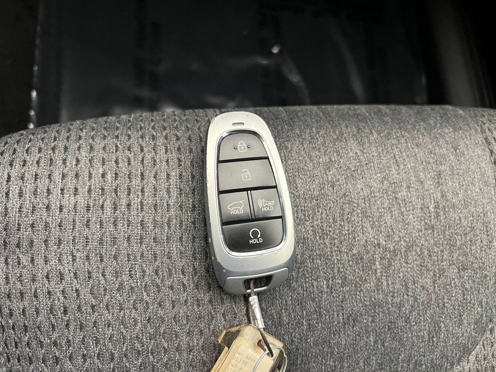 Thumbnail: 2023 Hyundai Santa Fe - 28