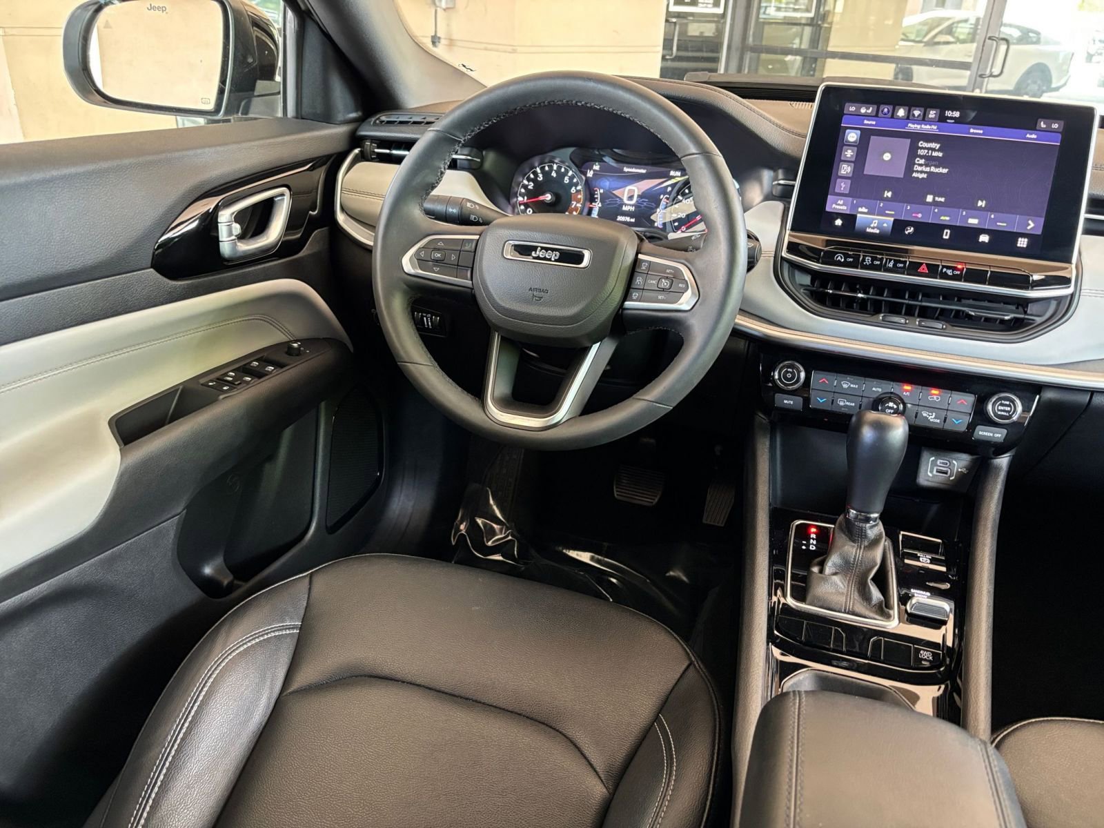 Thumbnail: 2025 Jeep Compass - 34