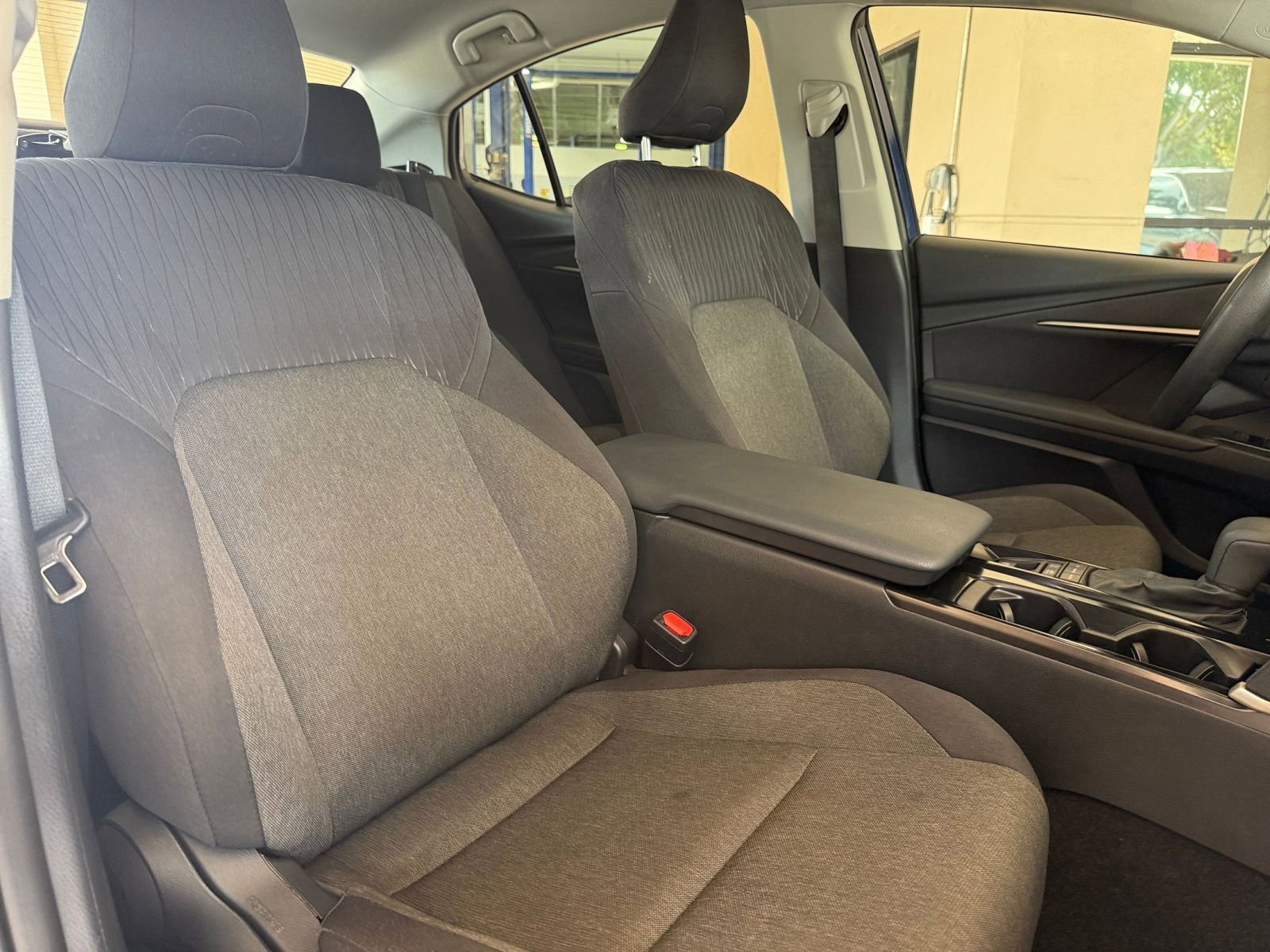 Thumbnail: 2025 Toyota Camry - 30