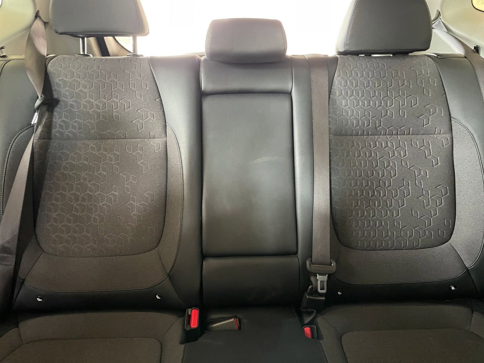 Thumbnail: 2025 Kia Seltos - 33