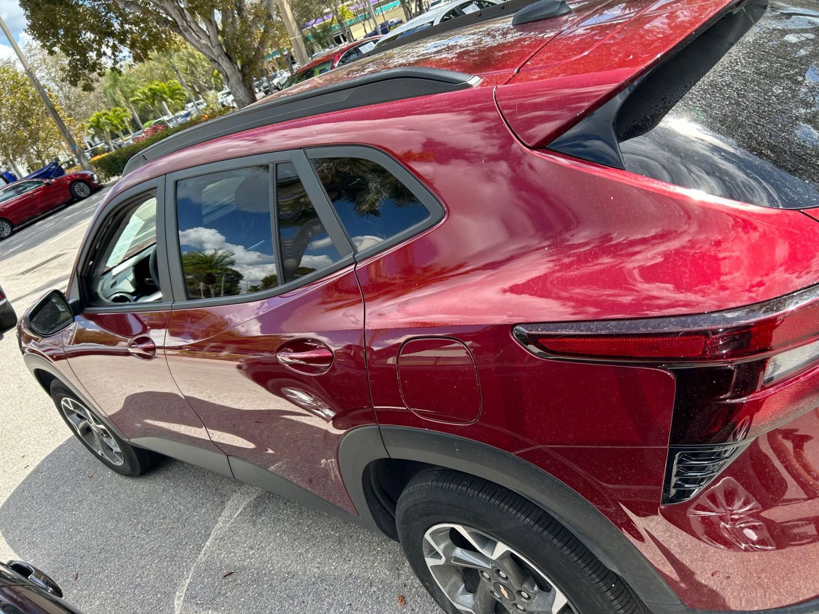 Thumbnail: 2025 Chevrolet Trax - 14