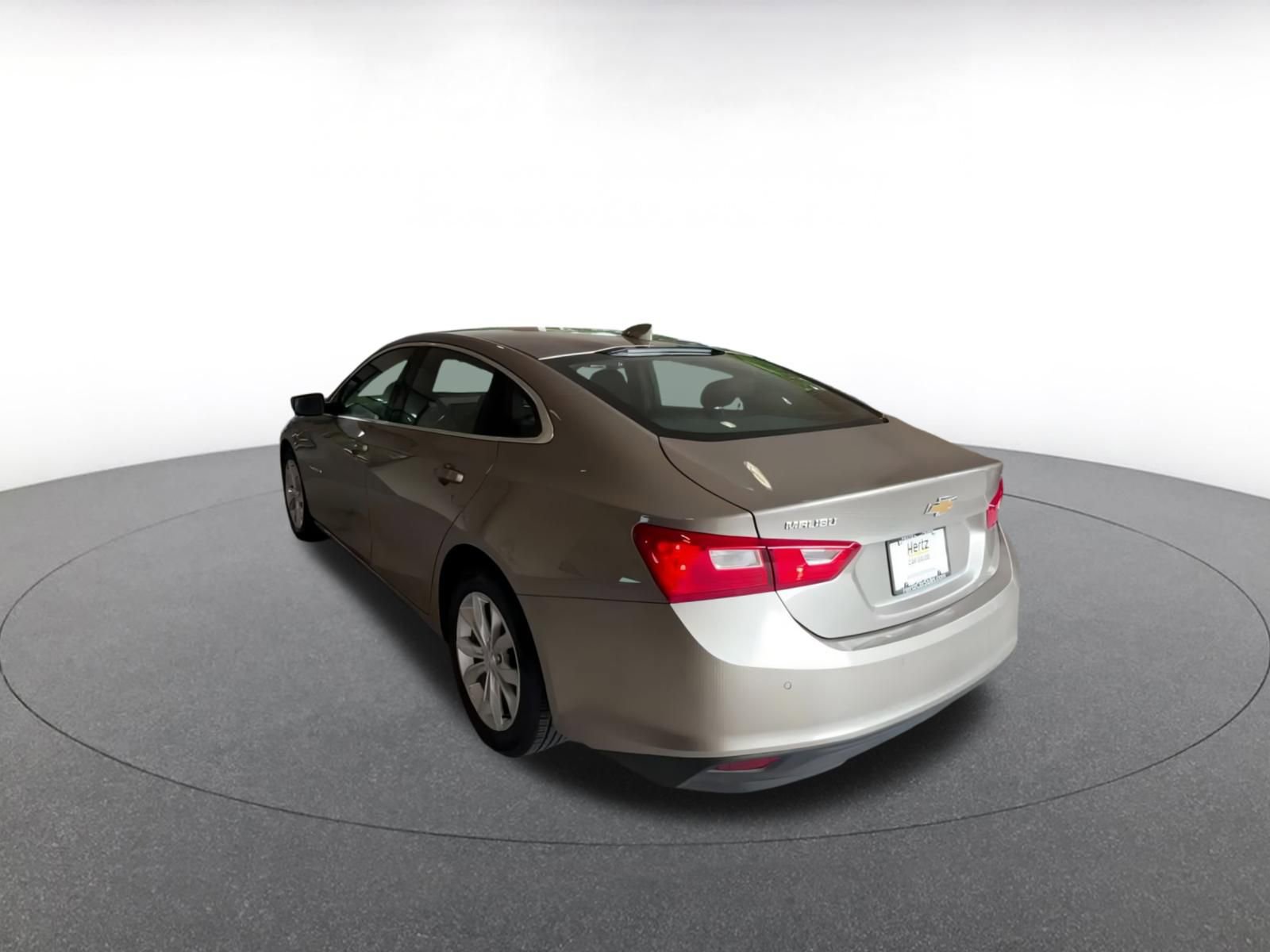 Thumbnail: 2024 Chevrolet Malibu - 11