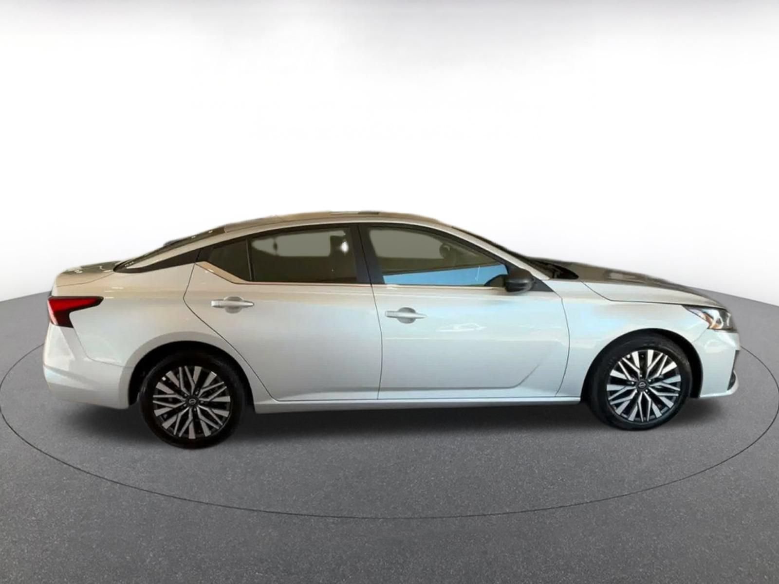 Thumbnail: 2026 Nissan Altima - 13