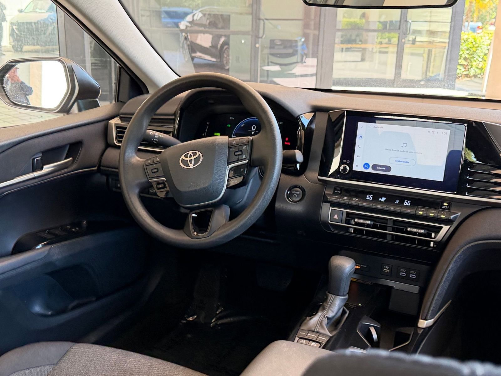 Thumbnail: 2025 Toyota Camry - 28