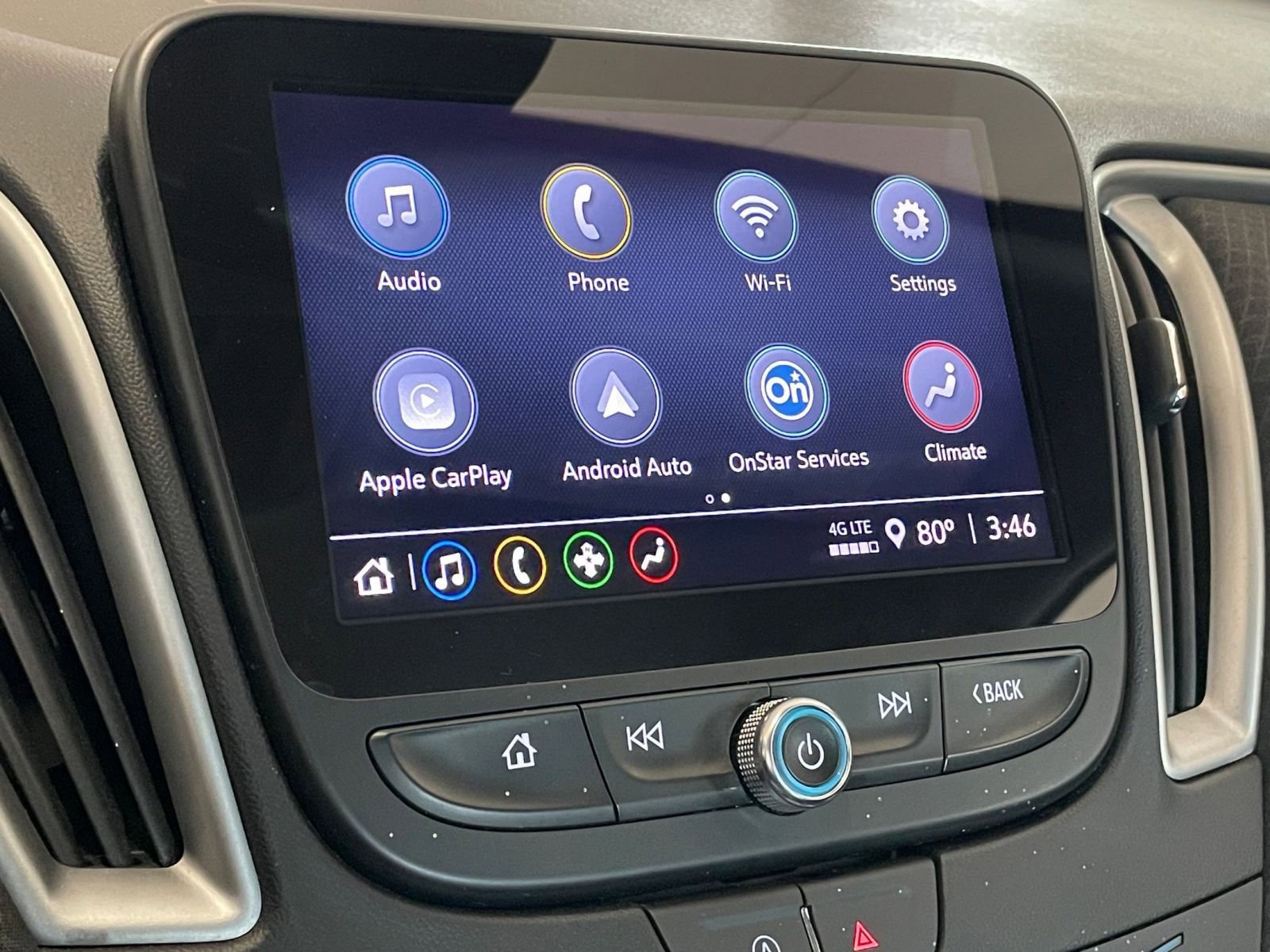 Thumbnail: 2023 Chevrolet Malibu - 21