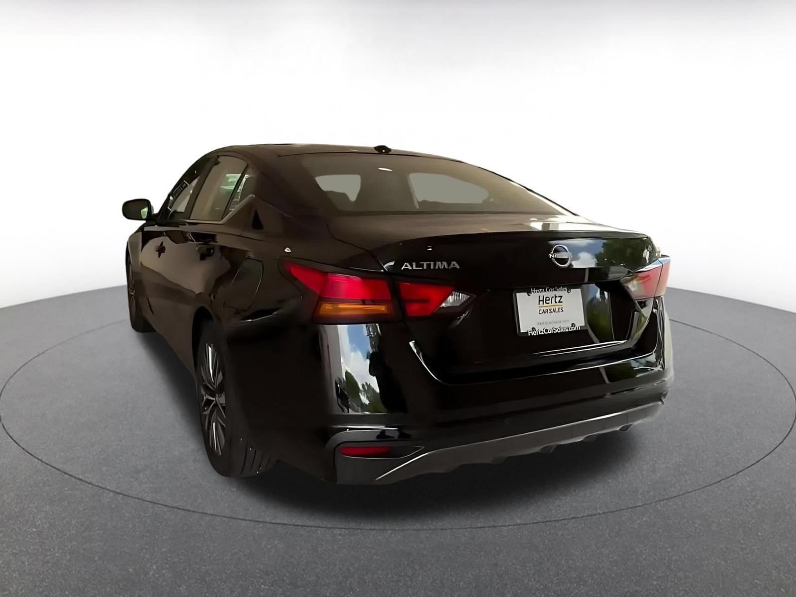 Thumbnail: 2026 Nissan Altima - 8