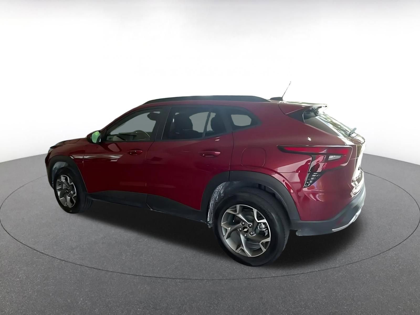 Thumbnail: 2025 Chevrolet Trax - 10