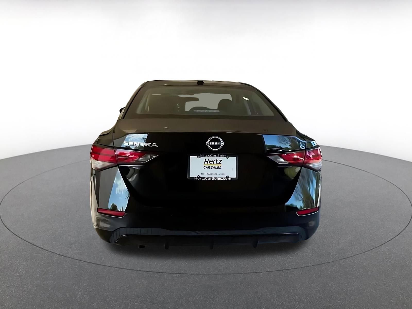 Thumbnail: 2025 Nissan Sentra - 12