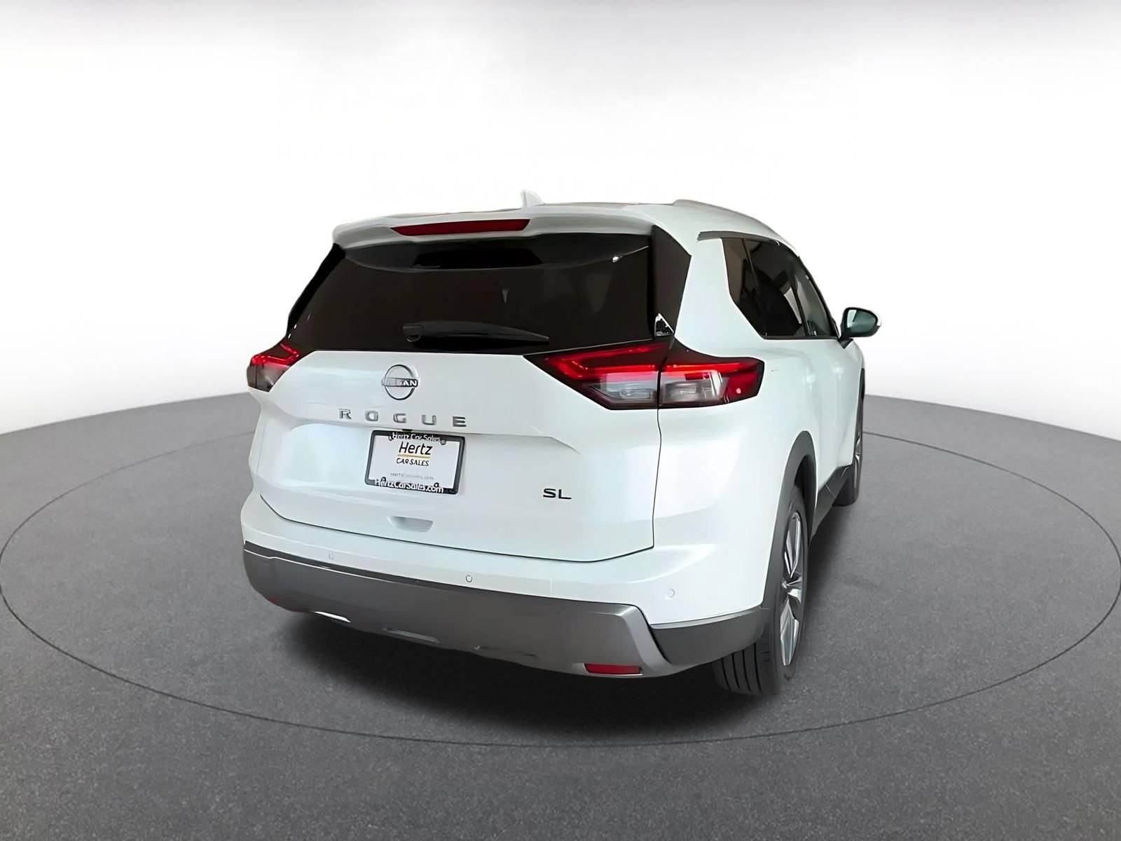 Thumbnail: 2026 Nissan Rogue - 14