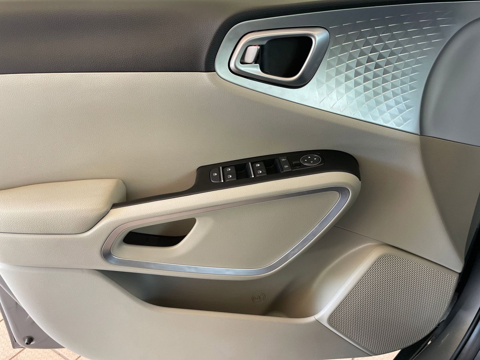 Thumbnail: 2025 Kia Soul - 18