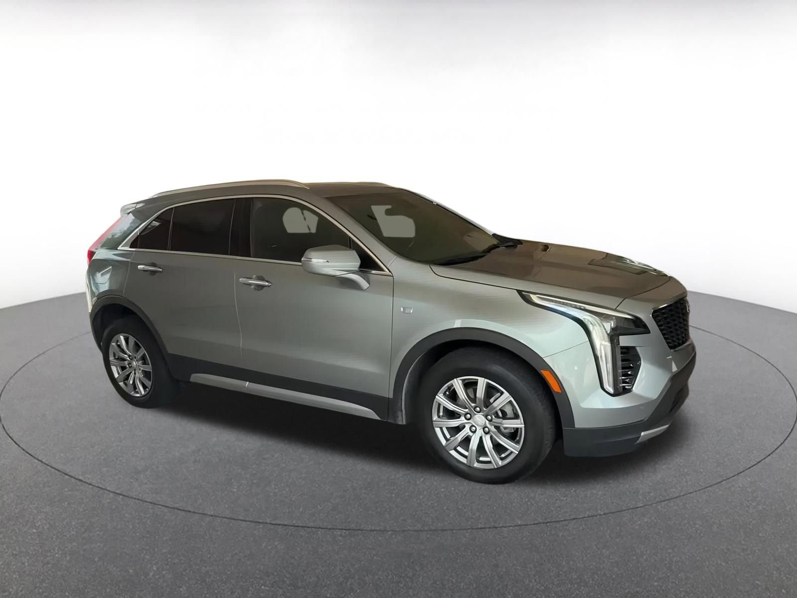 Thumbnail: 2023 Cadillac XT4 - 2