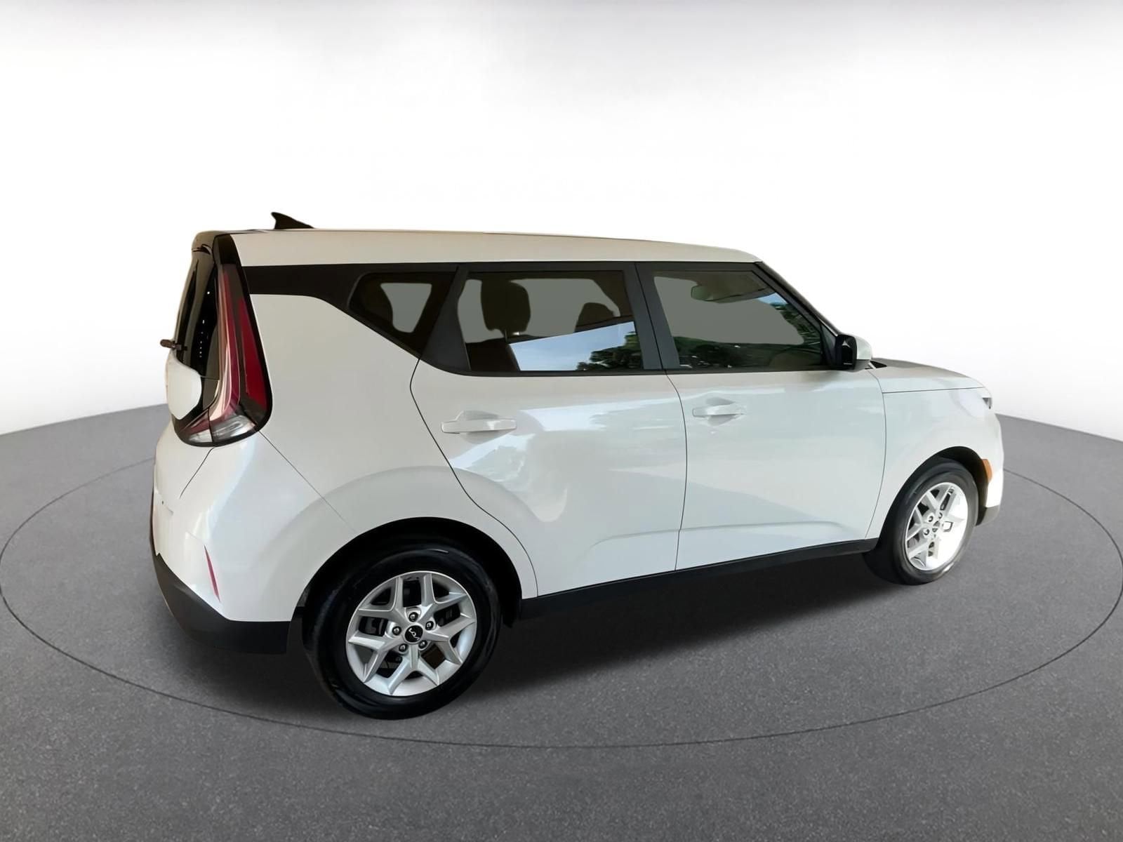 Thumbnail: 2025 Kia Soul - 15