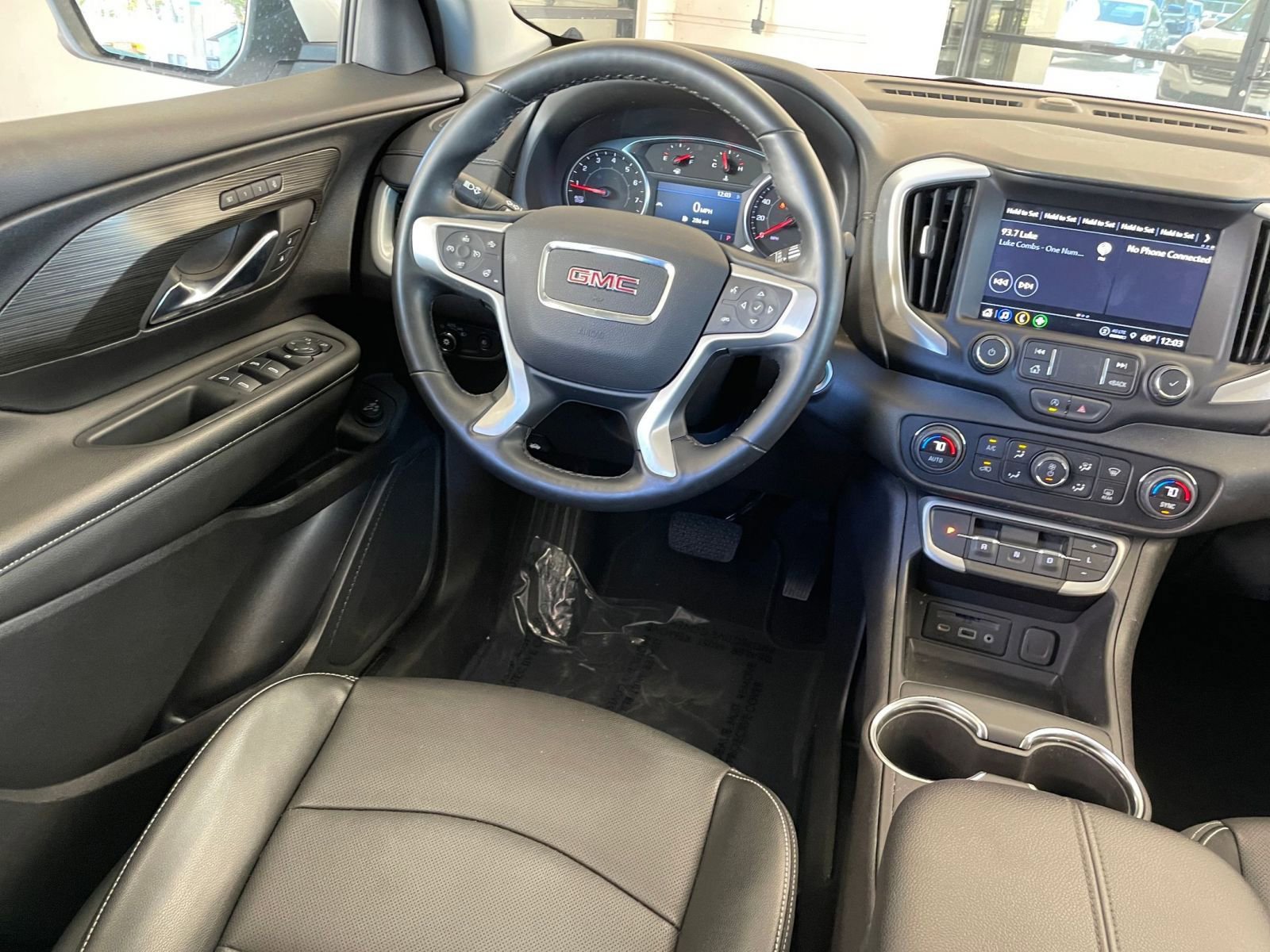 Thumbnail: 2024 GMC Terrain - 34