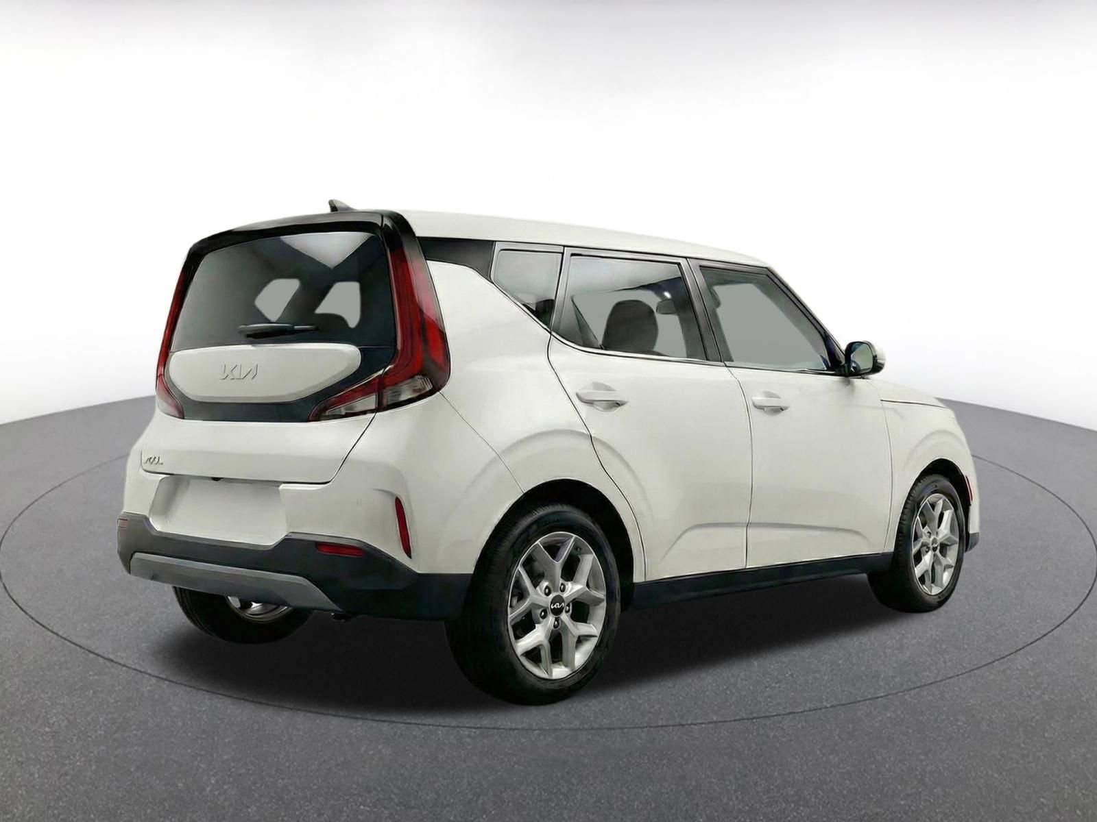 Thumbnail: 2025 Kia Soul - 9