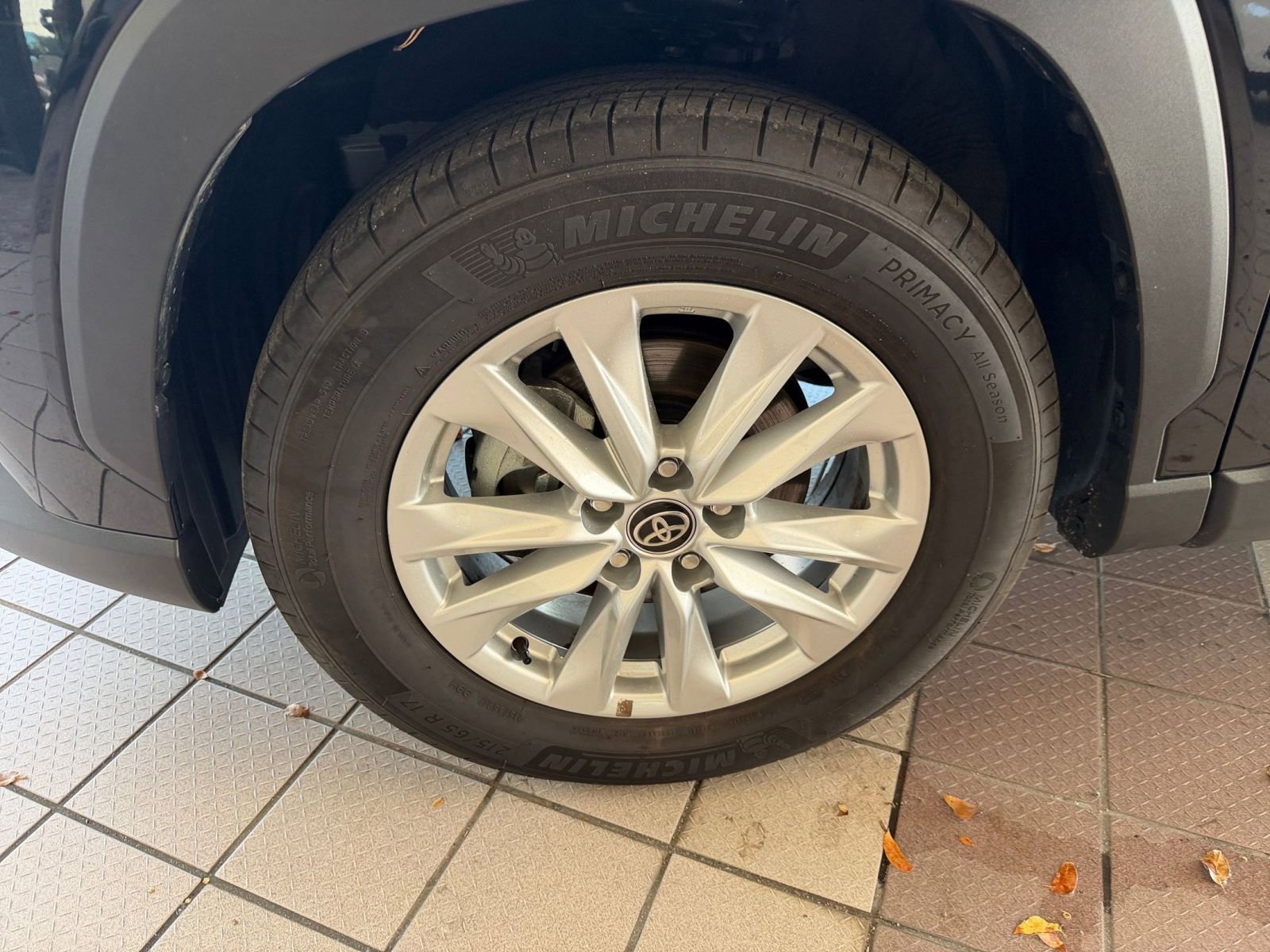 Thumbnail: 2025 Toyota Corolla Cross - 24