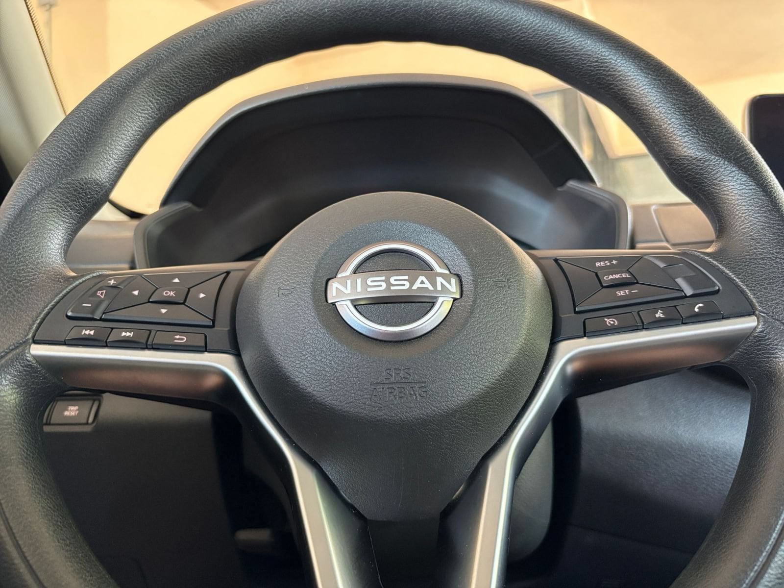 Thumbnail: 2025 Nissan Altima - 22