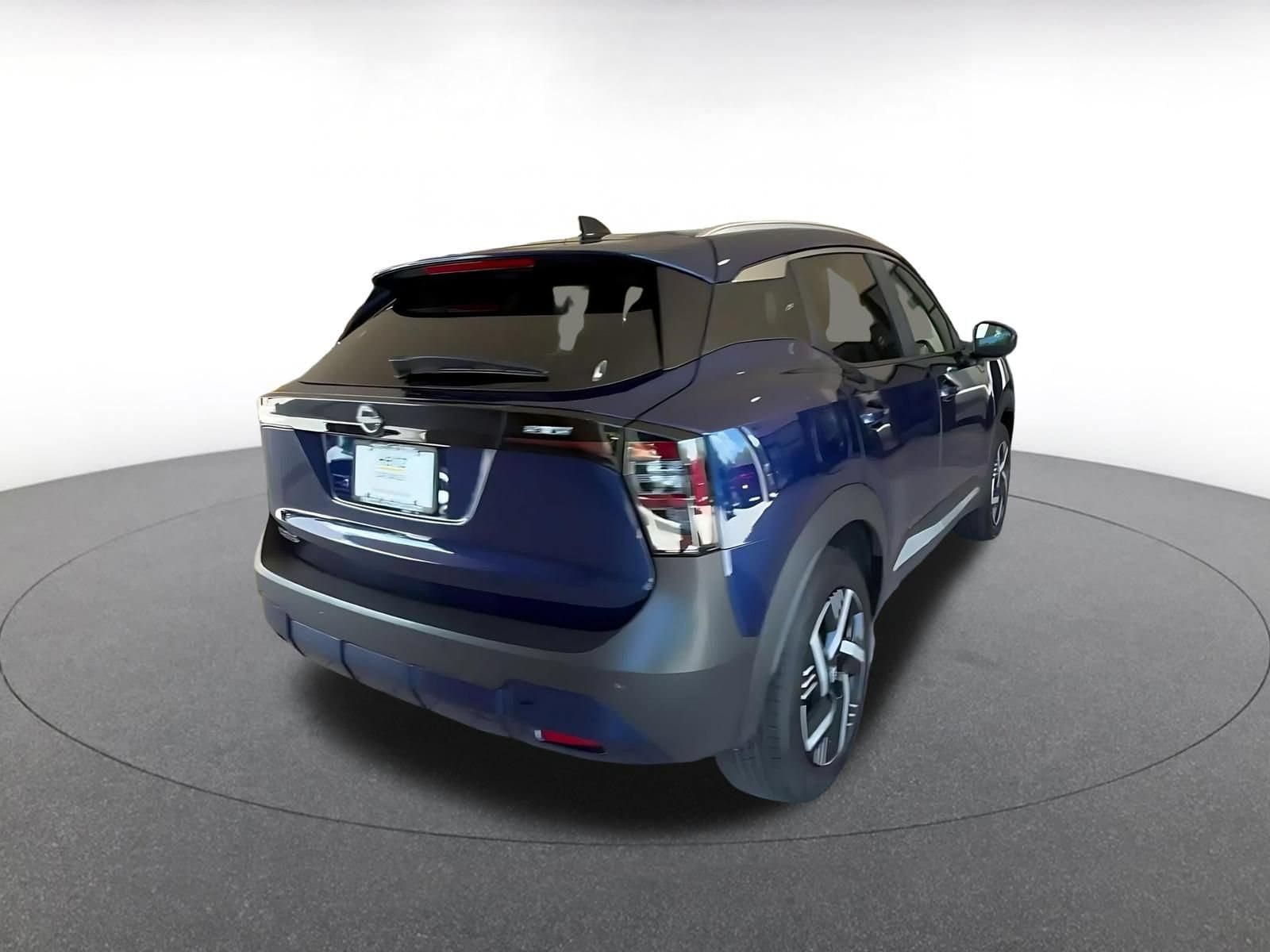 Thumbnail: 2026 Nissan Kicks - 15