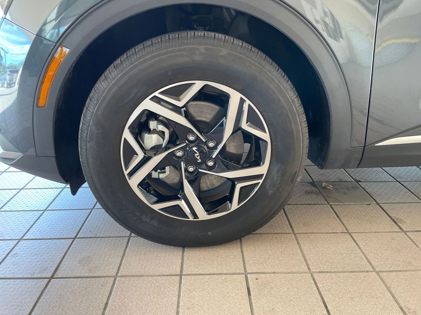 Thumbnail: 2025 Kia Sportage - 24