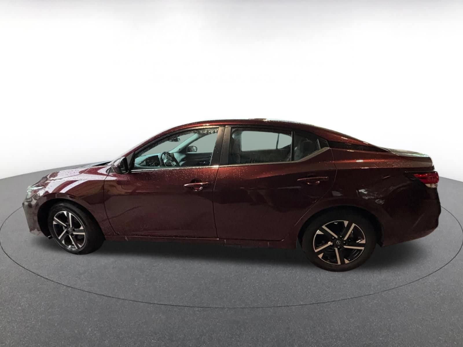 Thumbnail: 2025 Nissan Sentra - 4