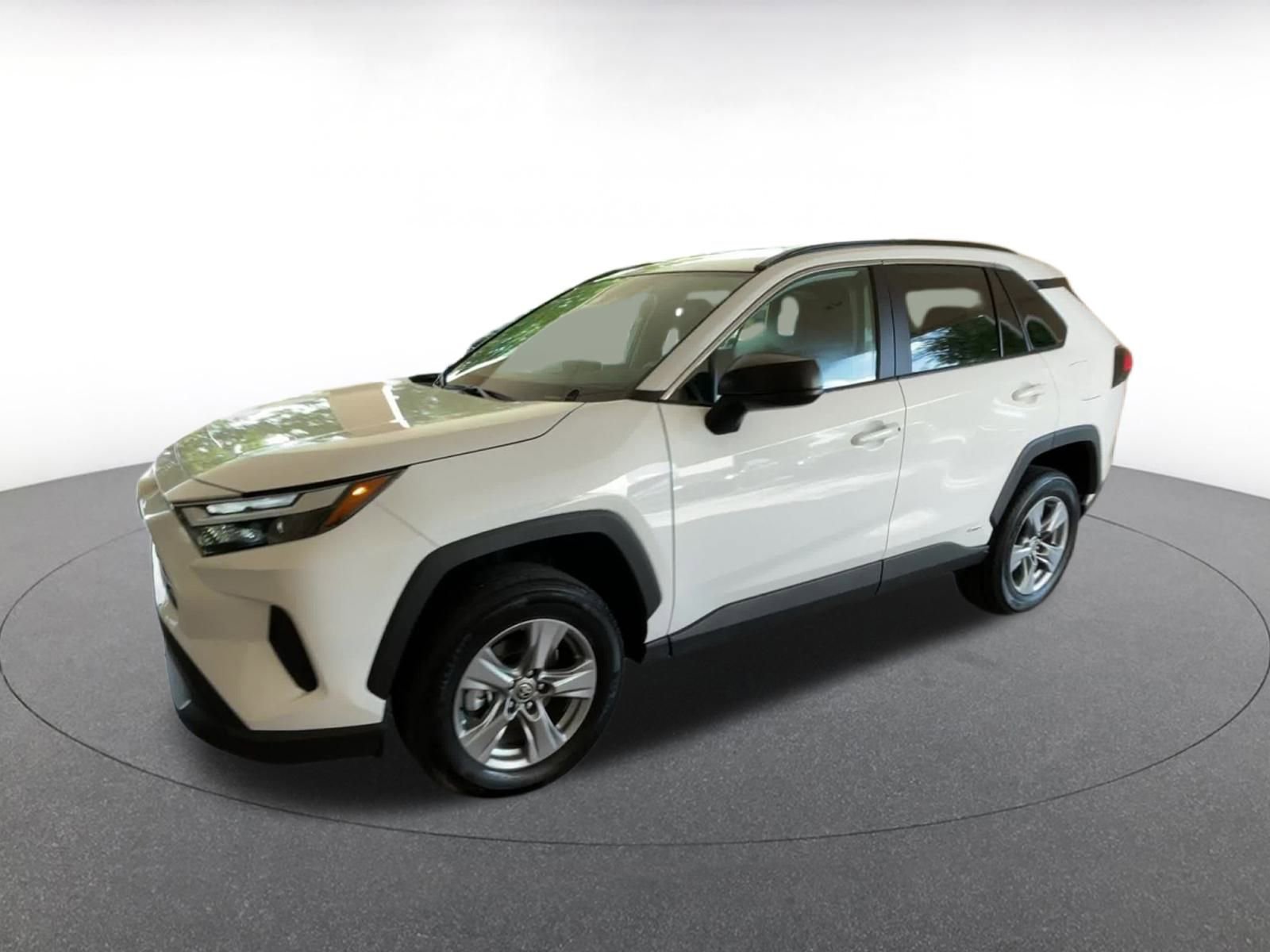 Thumbnail: 2025 Toyota RAV4 - 8