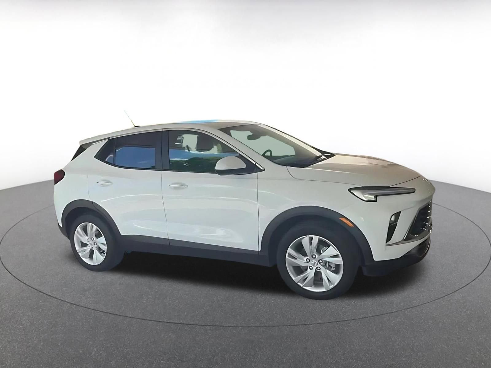 Thumbnail: 2025 Buick Encore GX - 2