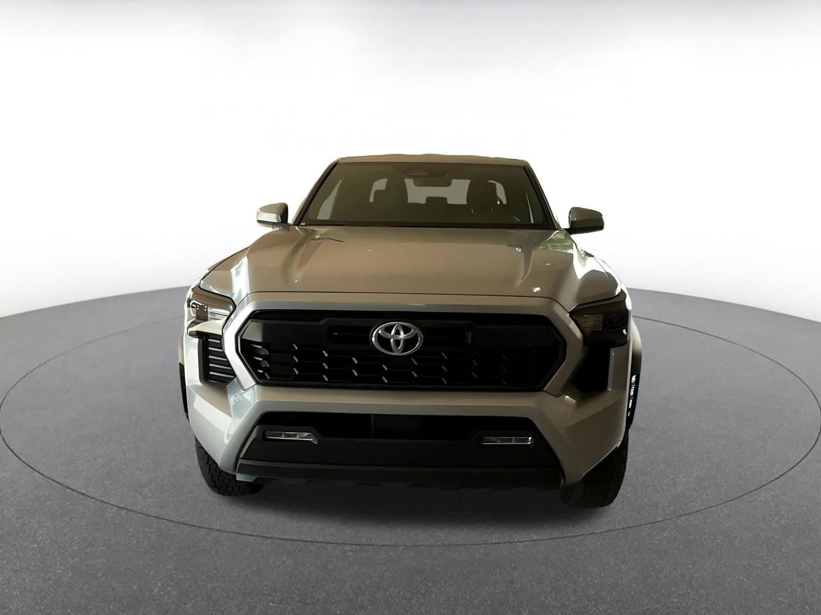 Thumbnail: 2025 Toyota Tacoma - 4