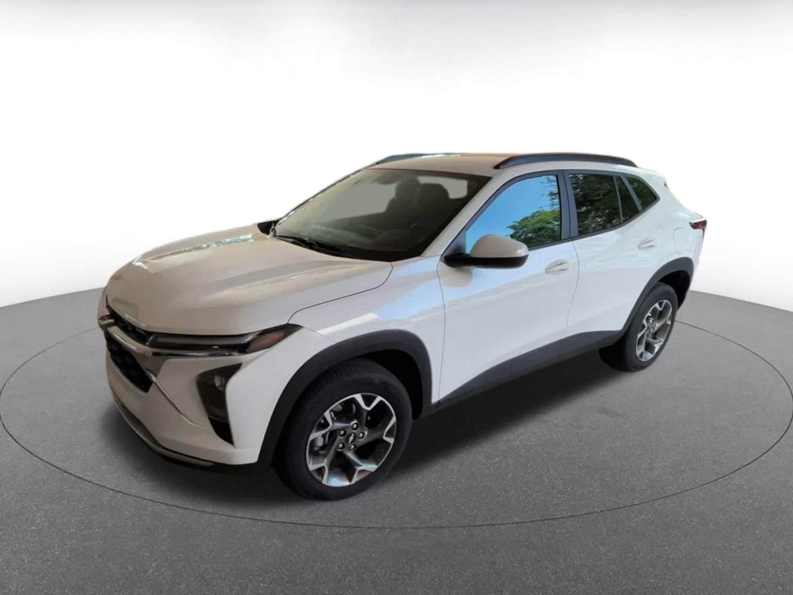 Thumbnail: 2025 Chevrolet Trax - 8