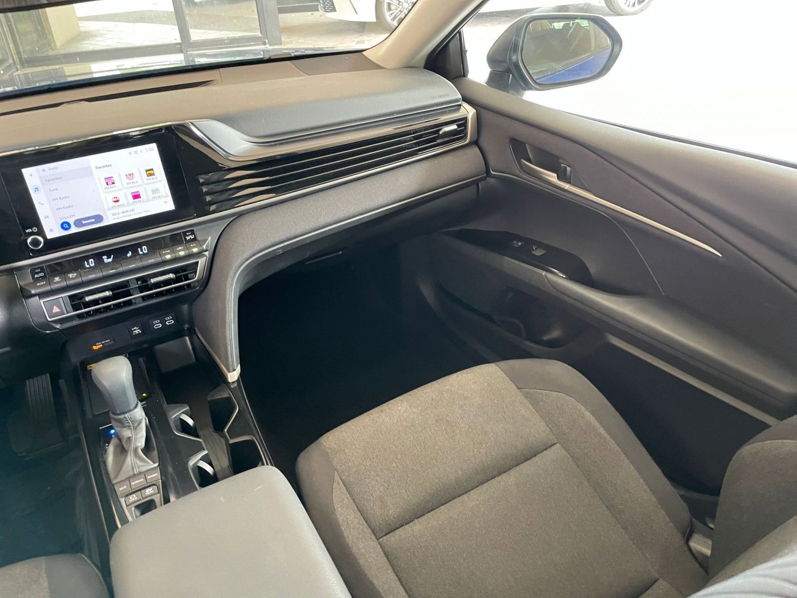 Thumbnail: 2025 Toyota Camry - 34