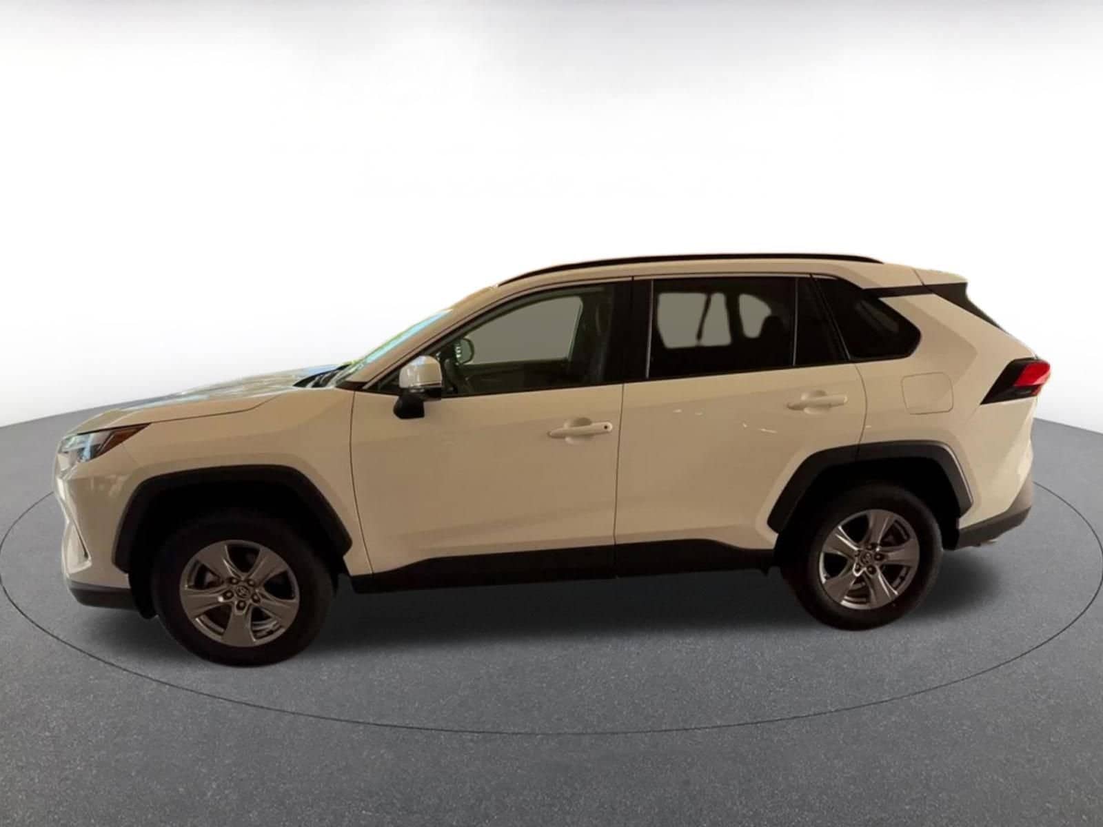 Thumbnail: 2025 Toyota RAV4 - 9