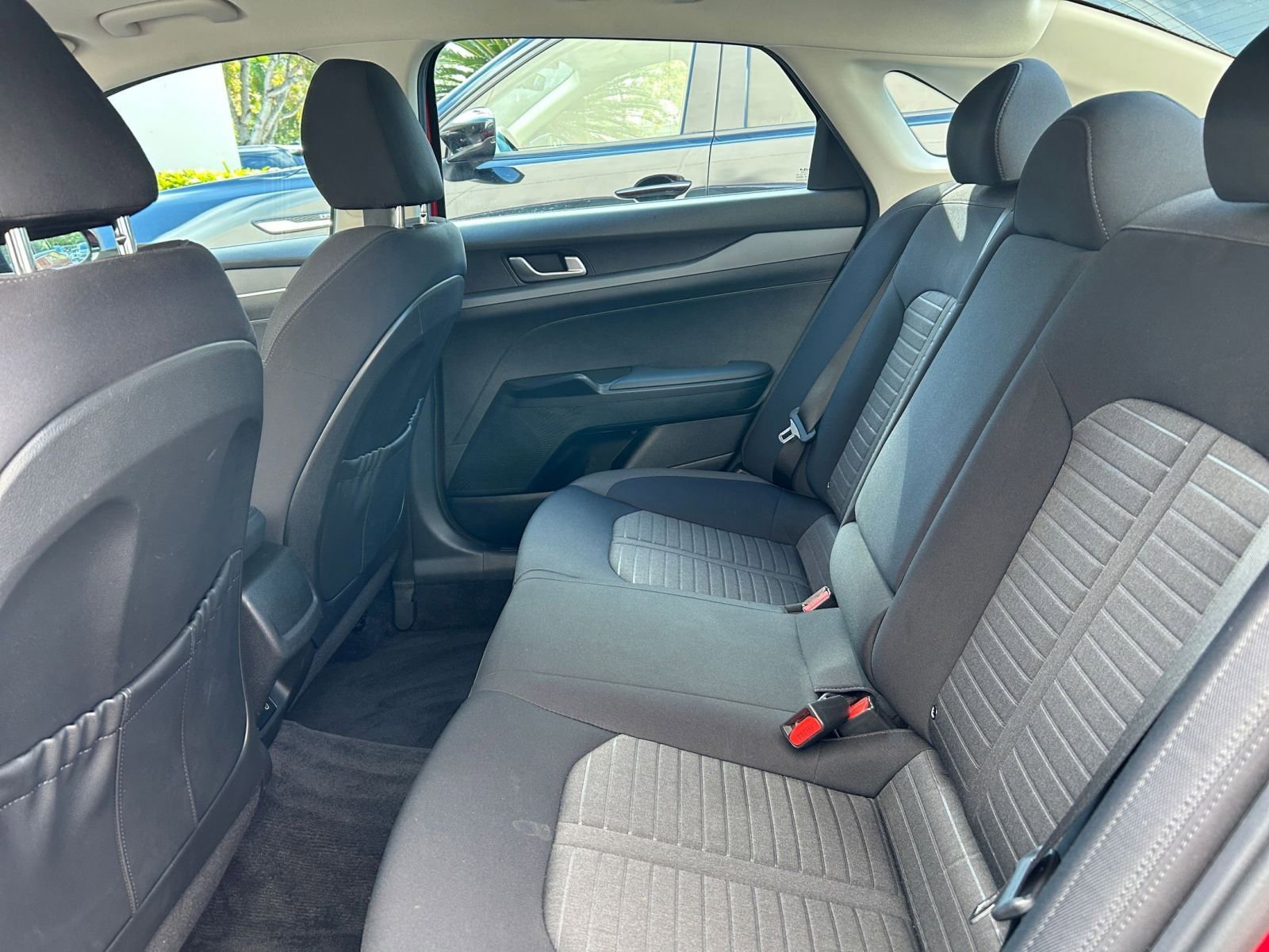 Thumbnail: 2025 Kia K5 - 21