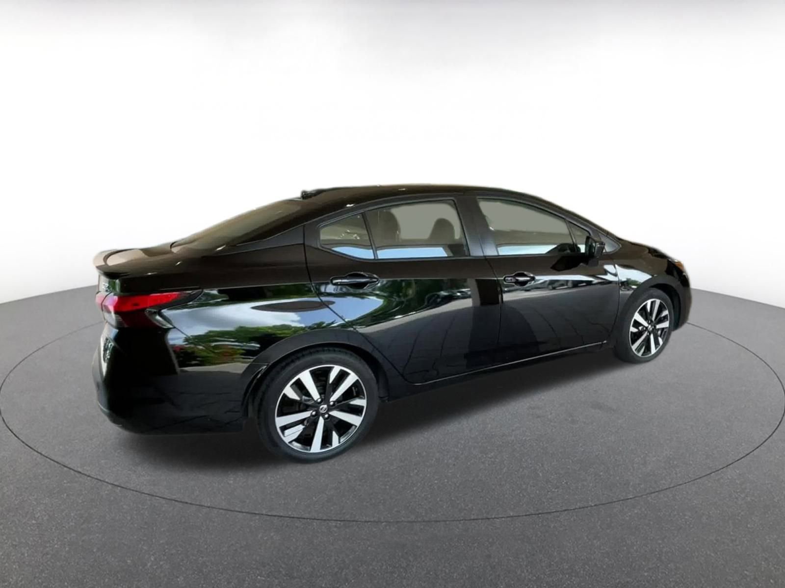 Thumbnail: 2022 Nissan Versa - 12