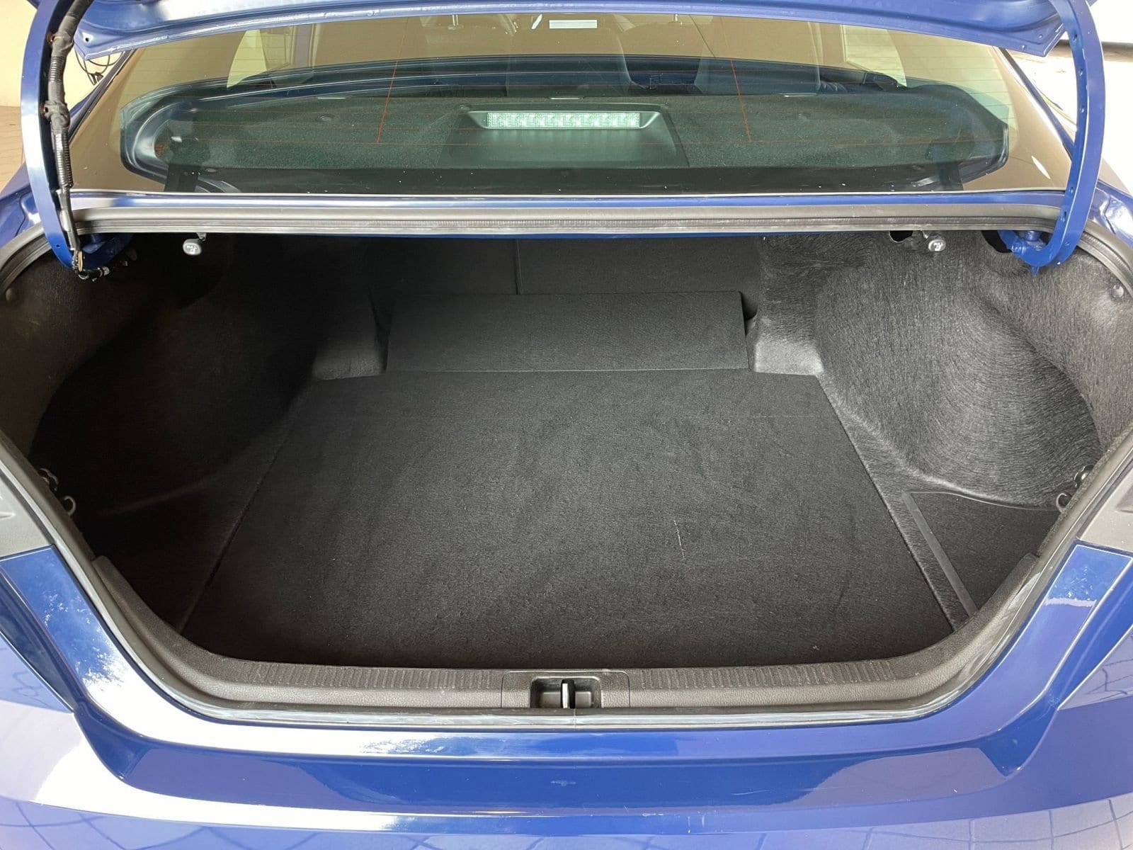 Thumbnail: 2025 Toyota Camry - 30