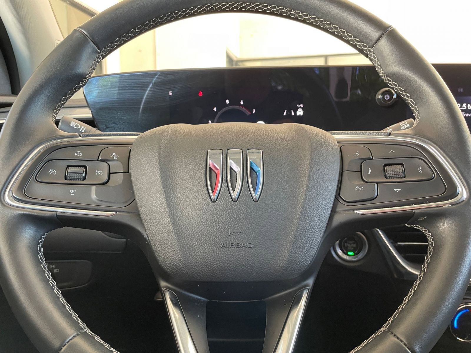 Thumbnail: 2025 Buick Encore GX - 25