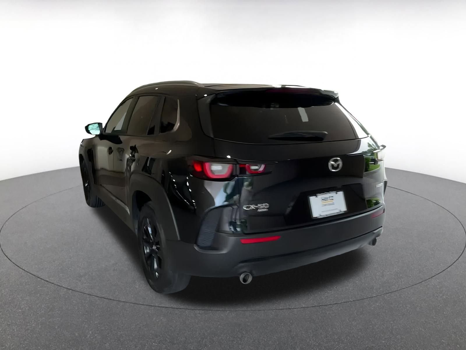 Thumbnail: 2025 Mazda CX-50 - 11