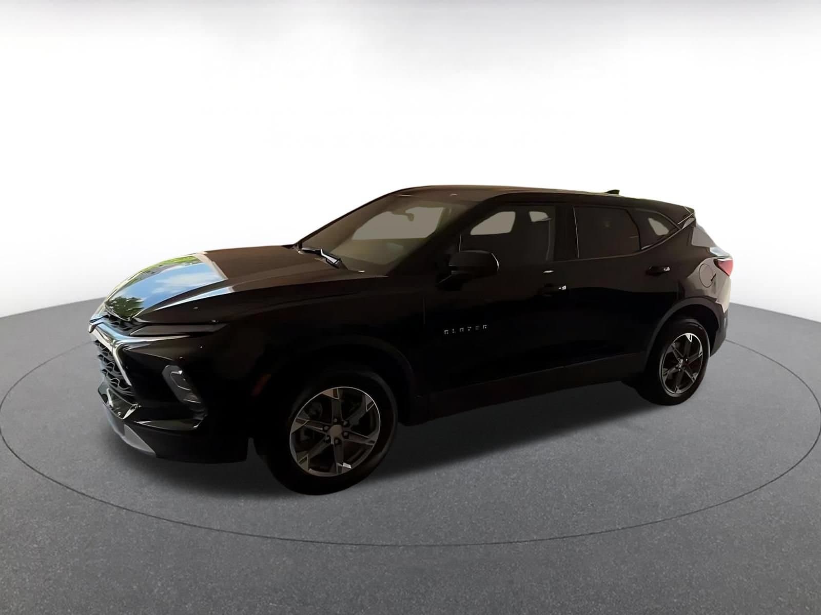 Thumbnail: 2026 Chevrolet Blazer - 8