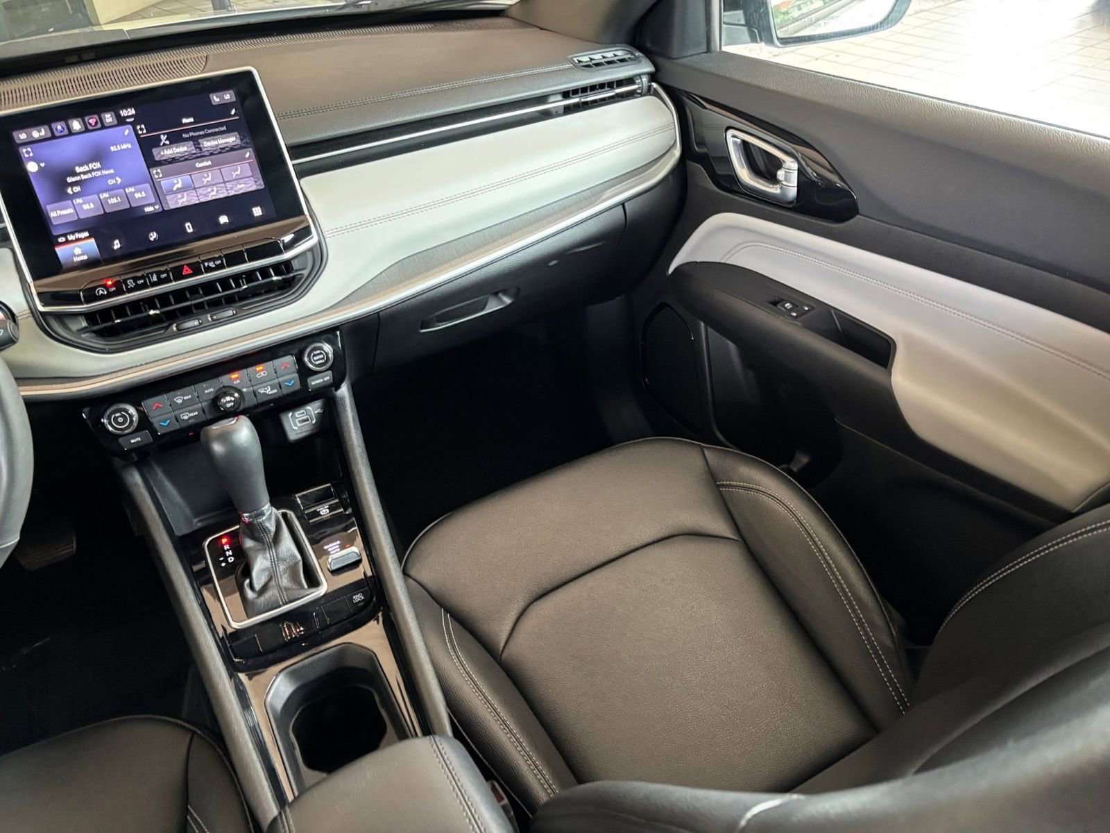 Thumbnail: 2025 Jeep Compass - 35