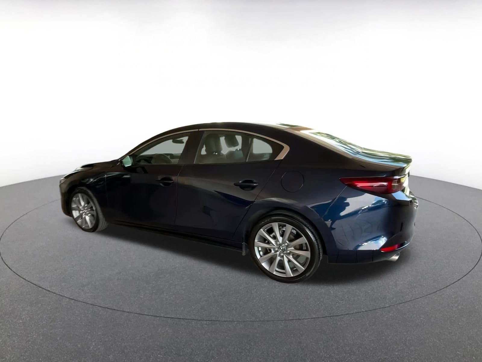 Thumbnail: 2025 Mazda Mazda3 - 10