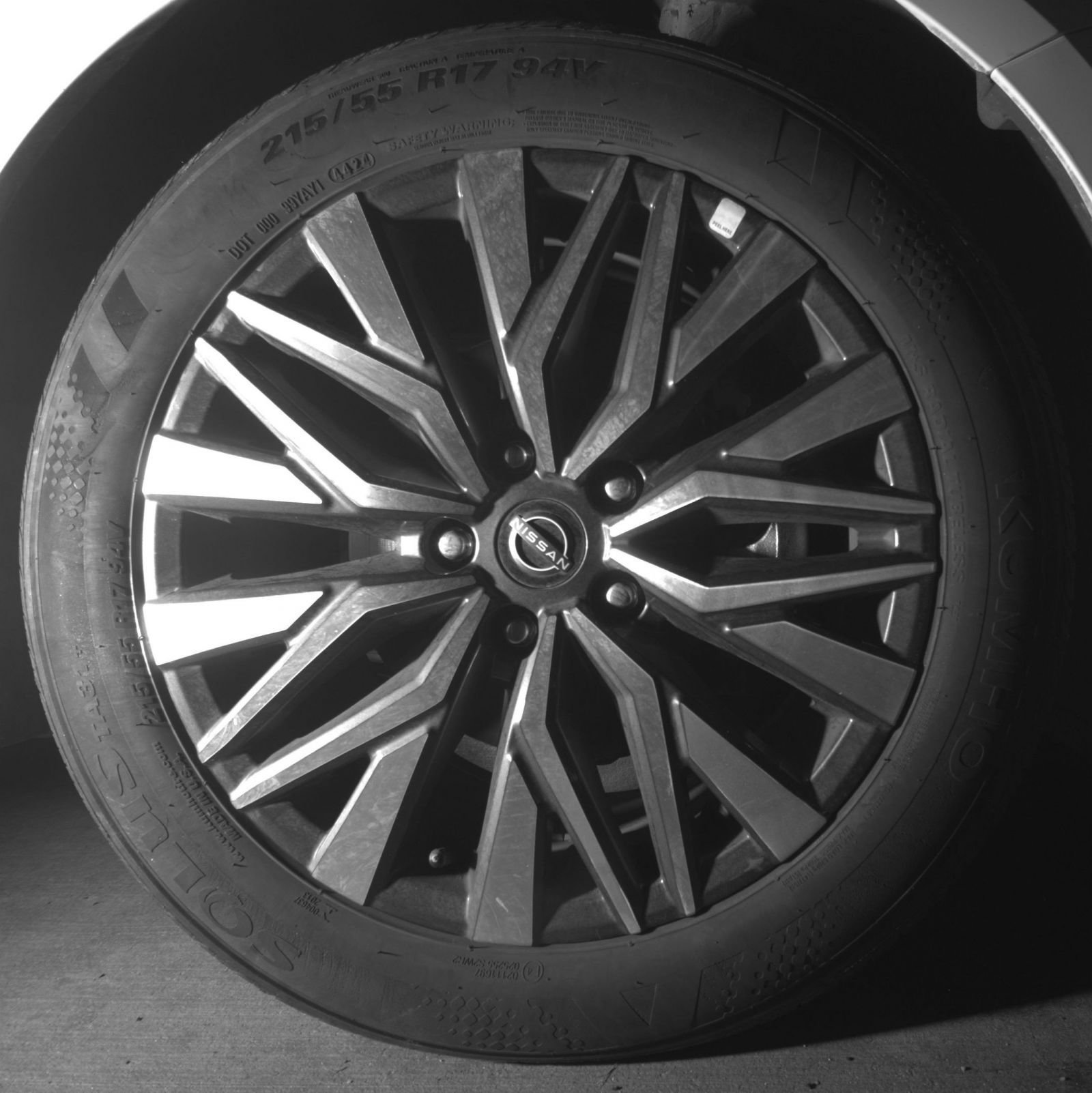 Thumbnail: 2025 Nissan Altima - 12